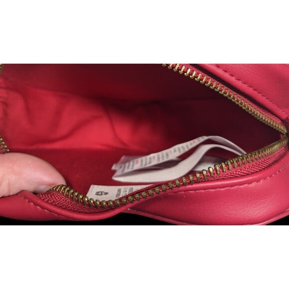 Disney Descendants Evie Heart Crown Purse With Gold Tone Chain And Details - Picture 8 of 16